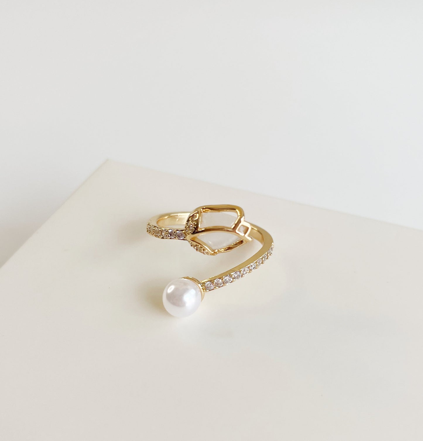 Anillo tulipán blanco